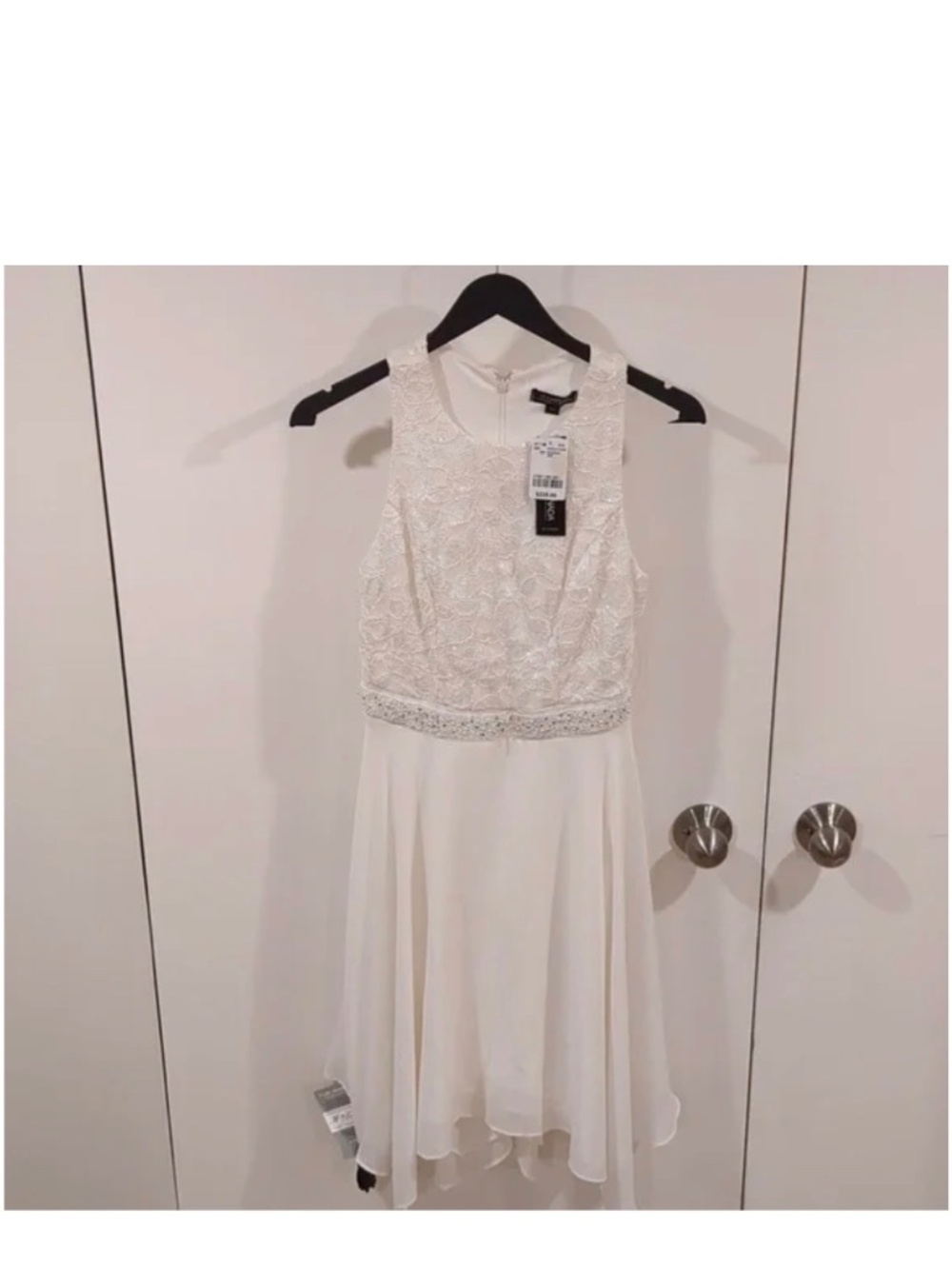 NWT Le Chateau mini dress size small